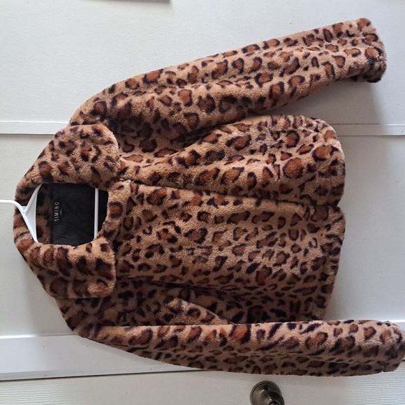 T.I.M.I.N.G Jackets & Blazers - T.I.M.I.N.G Leopard print coat M